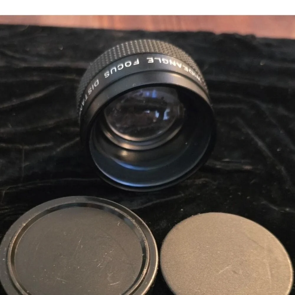 Aux Wide‎ angle Focus Distance 6FT 2M Japan W/cap EUC